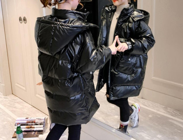 Podstavljena zimska jakna s kapuljačom za djevojčice