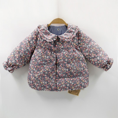 Languotas vaikiškas švarkas su garbanomis ant apykaklės ir sagų