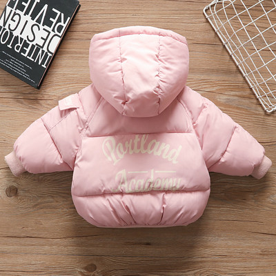 Dječja jakna s kapuljačom za djevojčice - različiti modeli