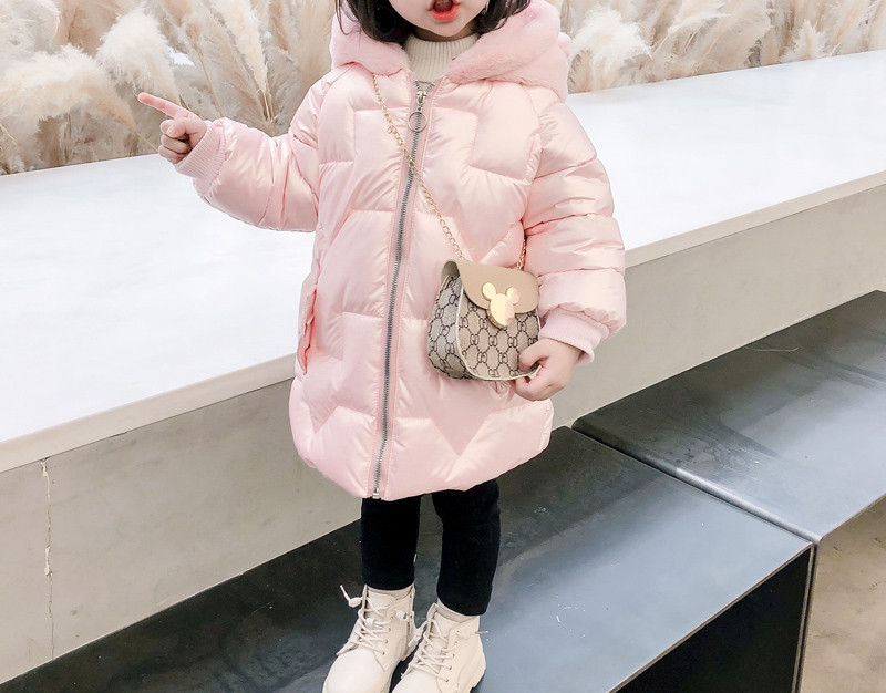 Zimska jakna s pamučnom postavom i kapuljačom