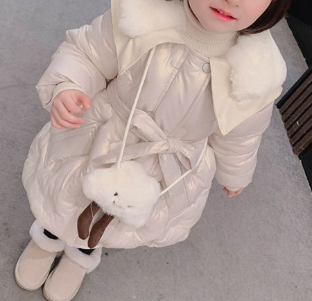 Dječja dnevna zimska jakna s remenom i donje kragnom