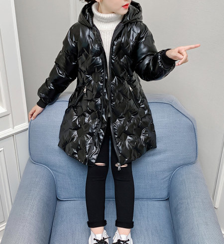 Dječja moderna jakna s kapuljačom i patentnim zatvaračem