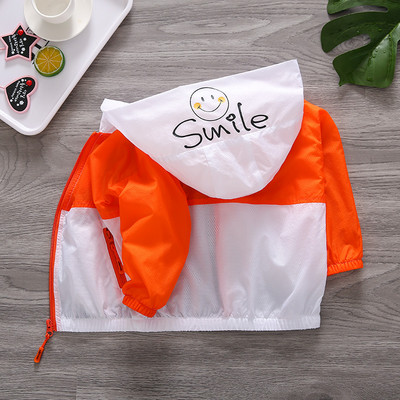 Proljetna dječja jakna za djevojčice s kapuljačom i vezom