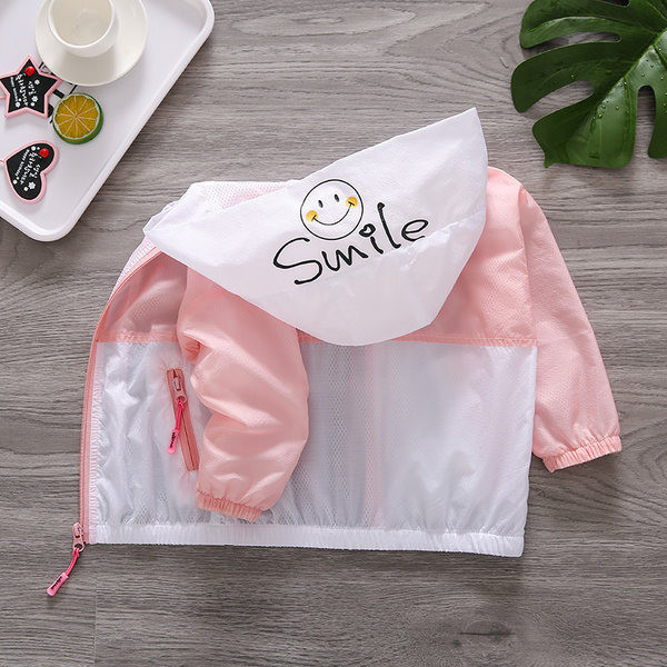 Proljetna dječja jakna za djevojčice s kapuljačom i vezom