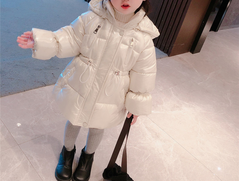 Moderna jakna za djevojčice s vezicama u struku