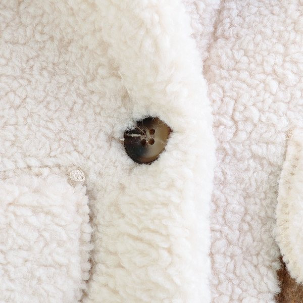 Punji kaput s kariranim dijelovima