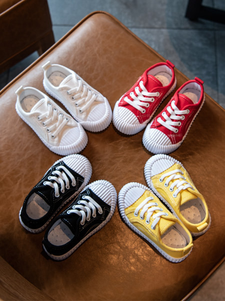 Dječje tenisice od tekstila sa vezicama - unisex model