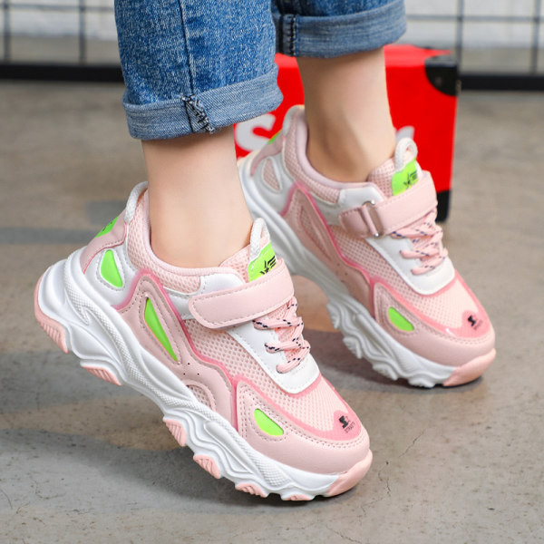 Dječje tenisice s mrežicom i naljepnicom za djevojčice i dječake