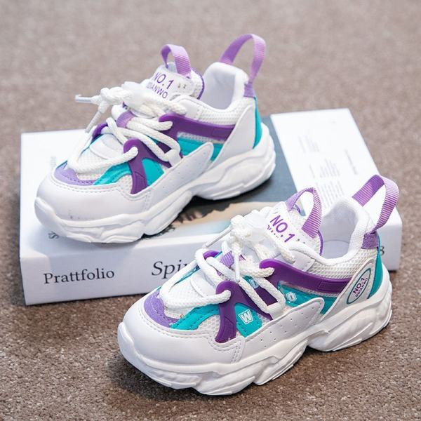 Sportske dječje tenisice s vezicama i mrežicom