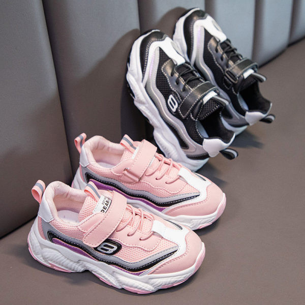 Παιδικά αθλητικά πάνινα παπούτσια σε ροζ και μαύρο χρώμα