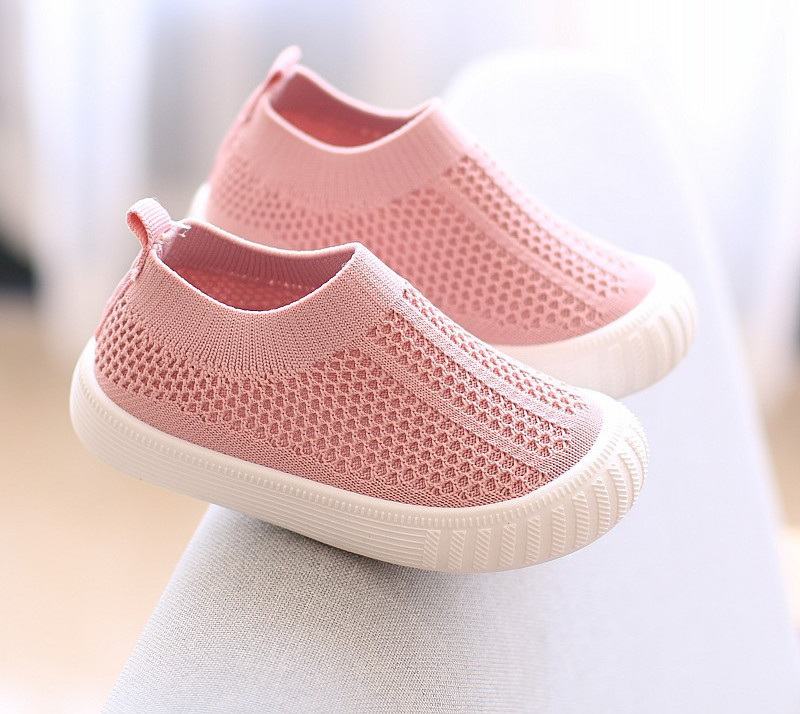 Bērnu kedas no tekstila - zeķu tipa