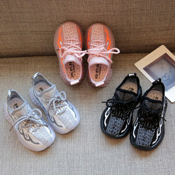 Dječje prozračne tenisice s ravnim potplatom