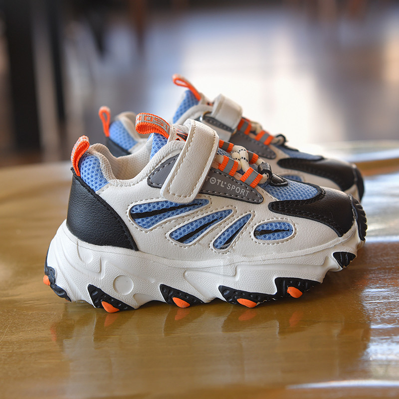 Novi model dječjih tenisica sa grubim đonom