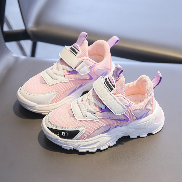 Dječje proljetne tenisice u tri boje sa naljepnicom i vezicama