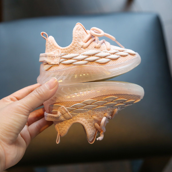 Prozračne dječje tenisice s vezicama