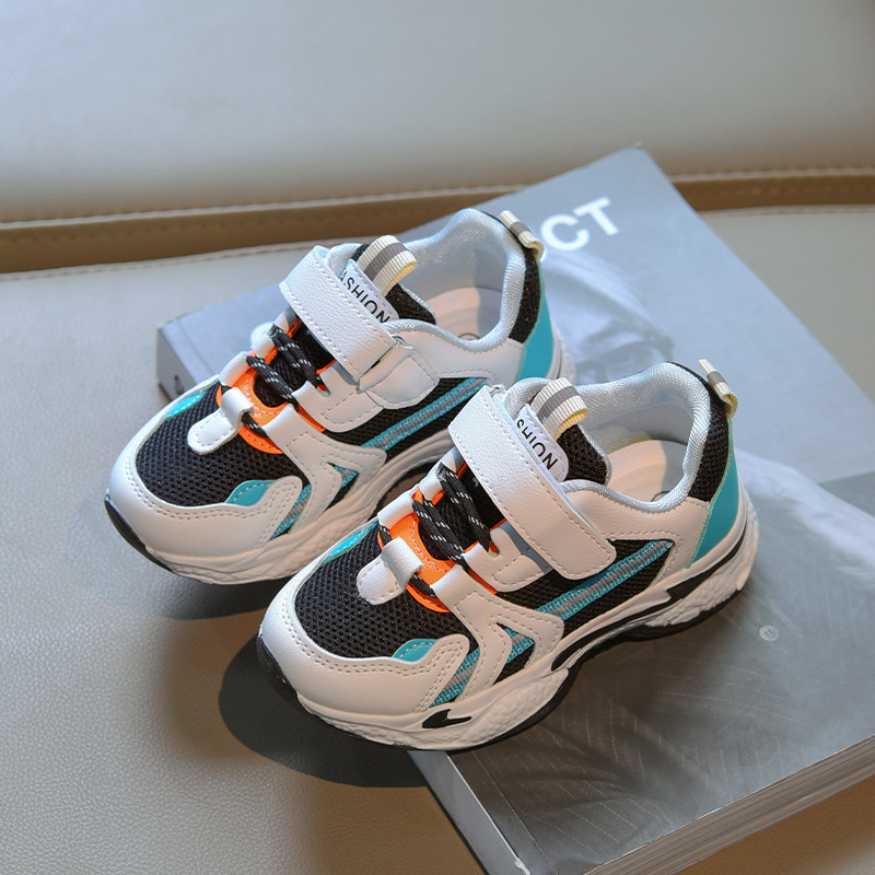 Casual αθλητικά παπούτσια για κορίτσια κατασκευασμένα από οικολογικό δέρμα και υφάσματα