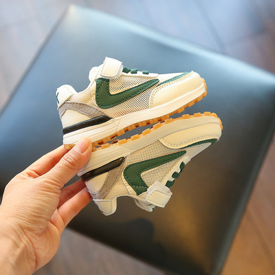 Παιδικά αθλητικά παπούτσια με λουράκια βελκρό  για κορίτσια και αγόρια