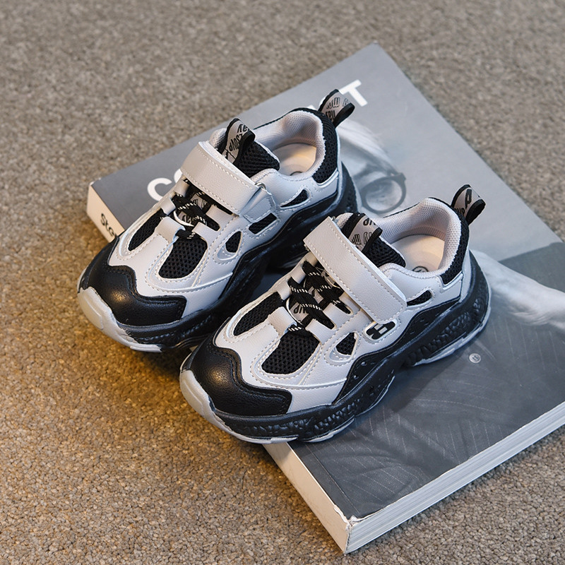 Νέο μοντέλο παιδικά αθλητικά παπούτσια  με τραχιά σόλα και velcro