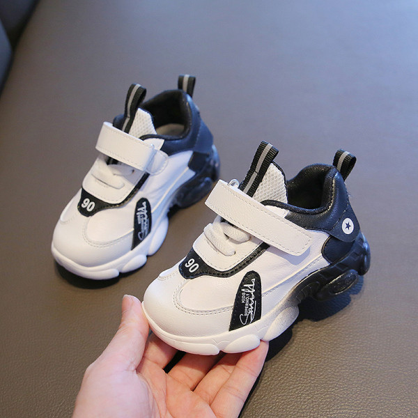 Νέο μοντέλο παιδικά αθλητικά παπούτσια με λουράκια βελκρό σε τρία χρώματα