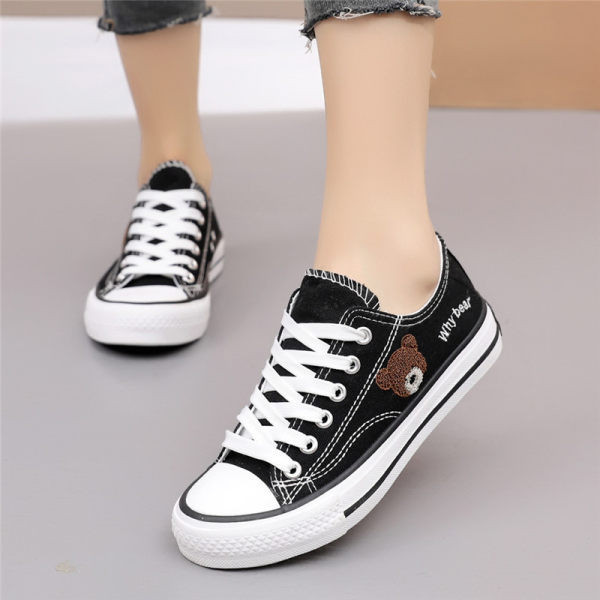 Novi model dječjih tekstilnih patika za djevojčice