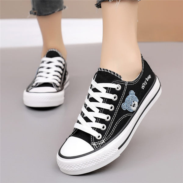 Novi model dječjih tekstilnih patika za djevojčice