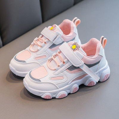 Μοντέρνα παιδικά πάνινα παπούτσια με λουράκια βελκρό σε λευκό και ροζ χρώμα