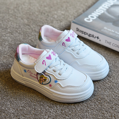 Dječje tenisice od eko kože sa vezom i aplikacijama