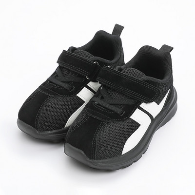 Adidași pentru copii din plasă cu autocolante - pentru fete și băieți