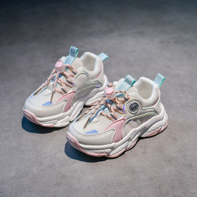 Παιδικά πάνινα παπούτσια με κορδόνια σε τρία χρώματα κατάλληλα για κορίτσια