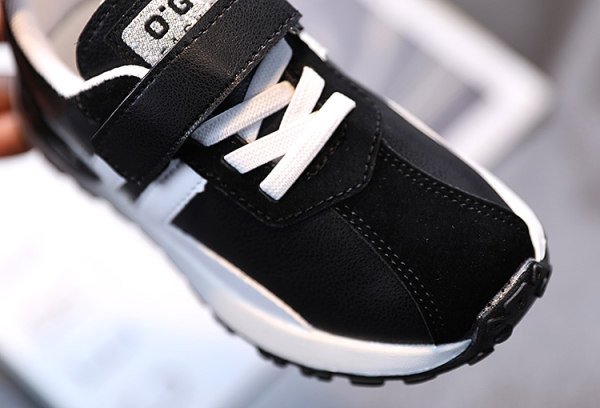 Nove proljetne dječje tenisice od eko brušene kože