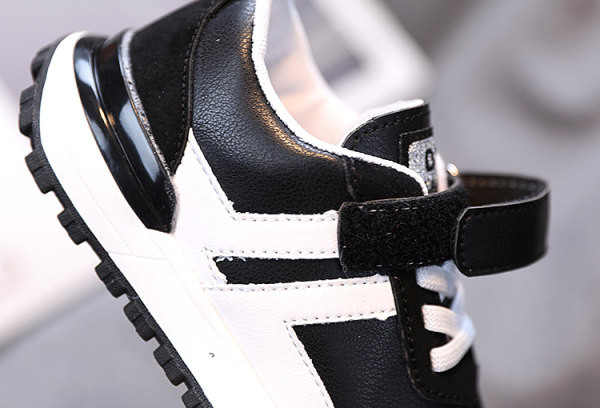 Nove proljetne dječje tenisice od eko brušene kože