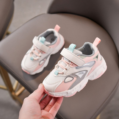 Dječje tenisice sa naljepnicama u dvije boje za djevojčice