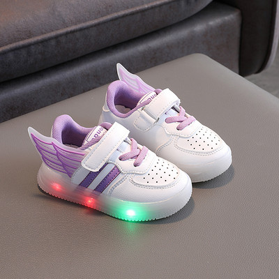 Adidasi moderni pentru copii luminosi cu elemente 3D