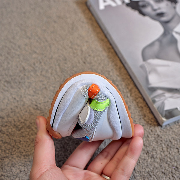 Casual αθλητικά παπούτσια για κορίτσια κατασκευασμένα από οικολογικό δέρμα και υφάσματα