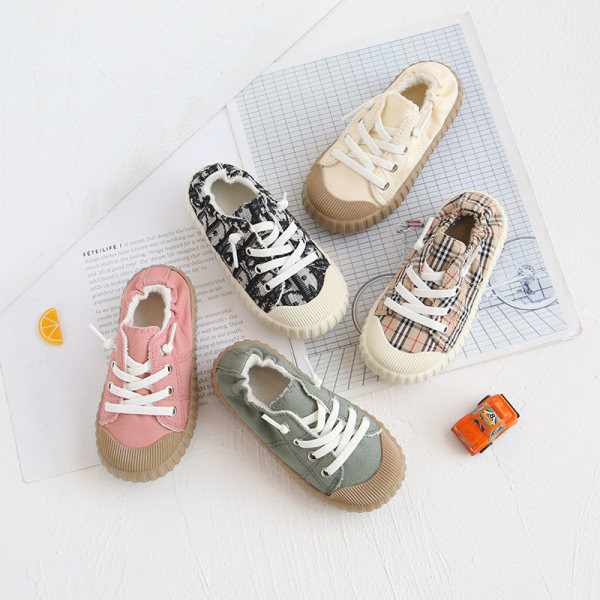 Αθλητικά  πάνινα παπούτσια με κορδόνια για κορίτσια