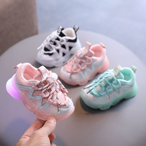 Moderne dječje tenisice za djevojčice sa svjetlećim đonom