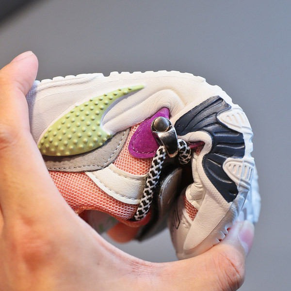 Μοντέρνα αθλητικά παπούτσια νέο μοντέλο για κορίτσια με τραχιά σόλα