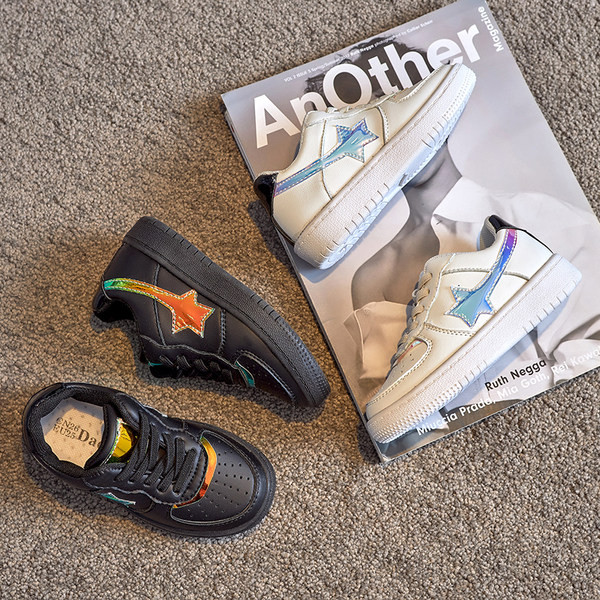 Dječje tenisice od eko kože sa ravnim đonom