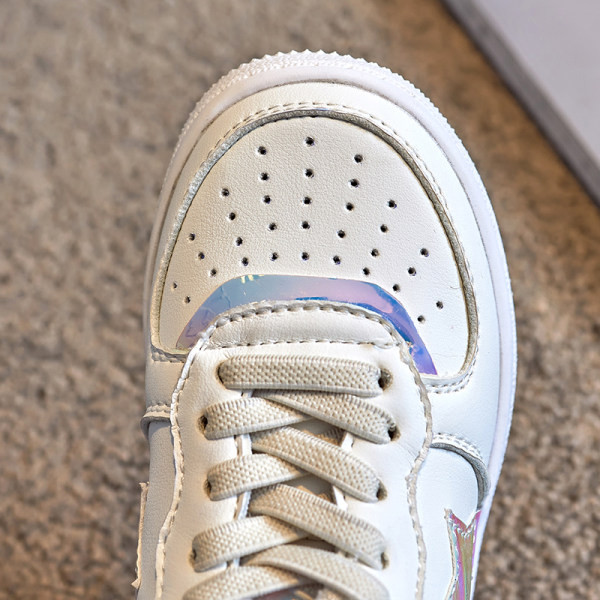 Dječje tenisice od eko kože sa ravnim đonom