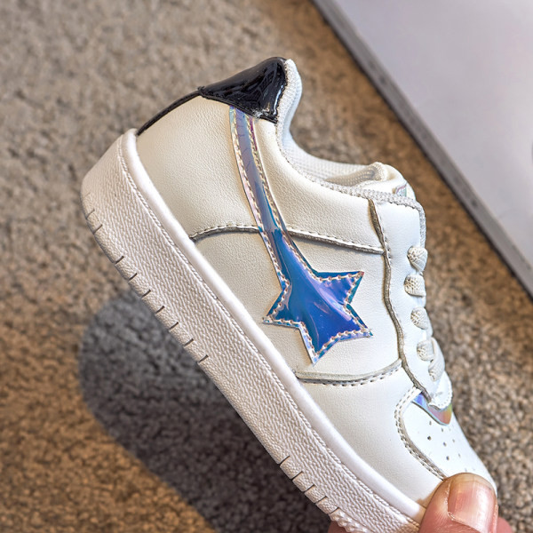 Dječje tenisice od eko kože sa ravnim đonom