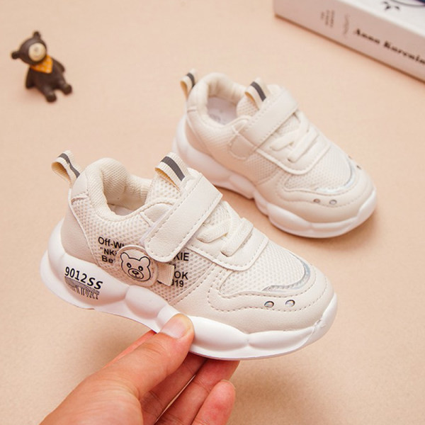 Dječje tenisice za djevojčice s ukrasom medvjedića