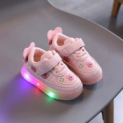 Svjetleće dječje tenisice s 3D elementima