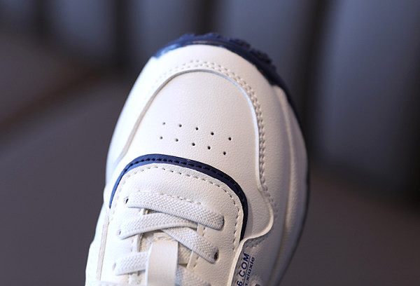 Vaikiški sportbačiai iš eko odos mergaitėms naujo modelio