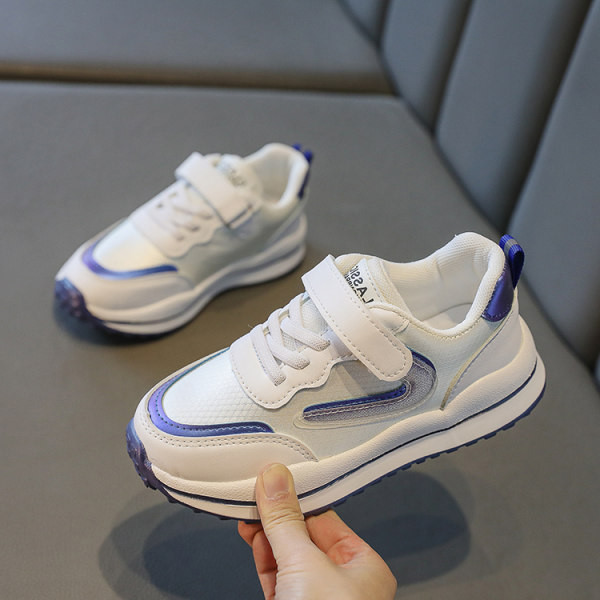 Παιδικά αθλητικά παπούτσια από οικολογικό δέρμα με  λουράκια βελκρό