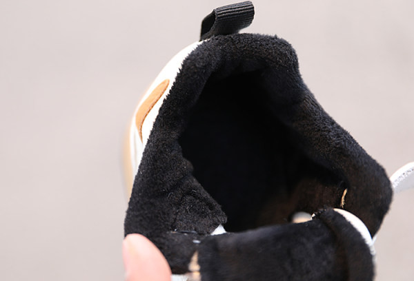 Καθημερινά παιδικά αθλητικά  παπούτσια με επίπεδη πλατφόρμα