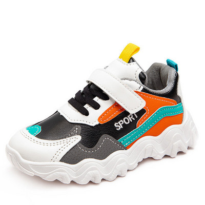 Novi model dječjih casual tenisica sa naljepnicom za djevojčice