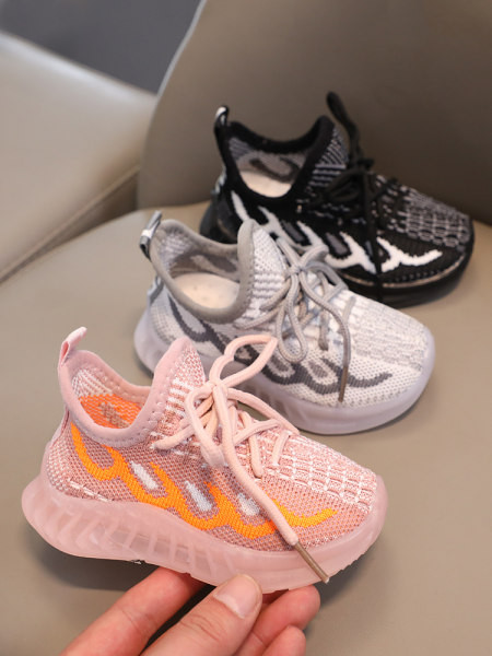 Dječje svjetleće tenisice s tekstilnim vezicama