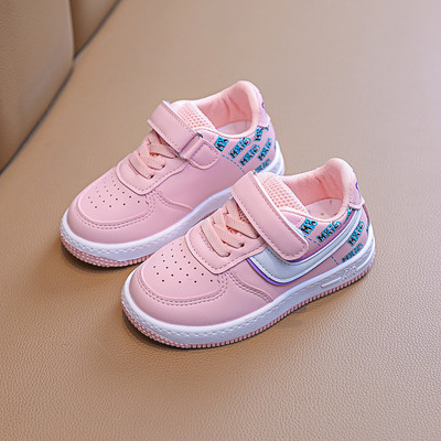 Παιδικά αθλητικά παπούτσια για κορίτσια και αγόρια