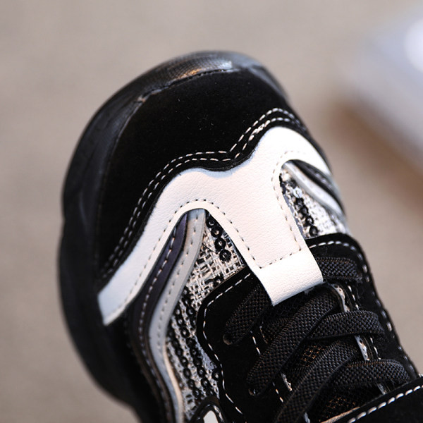 Jesensko-zimske tenisice s postavom za djevojčice