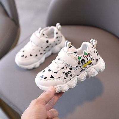 Dječje tenisice s vezicama i aplikacijama